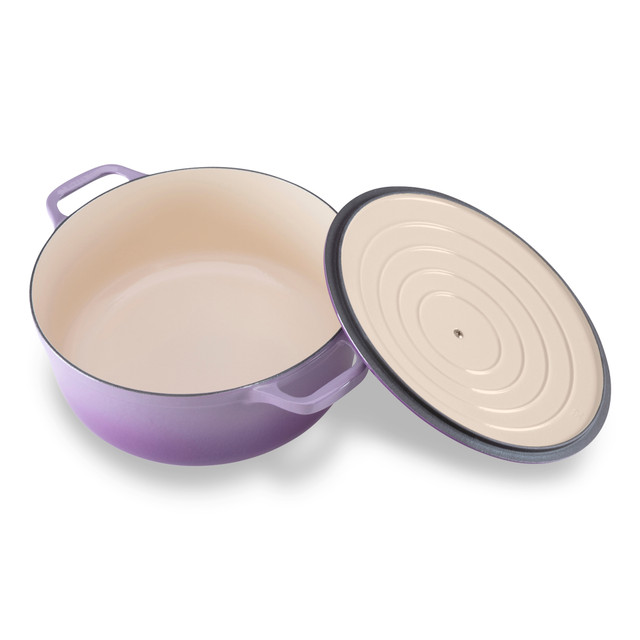 Chasseur Round French Oven Wisteria