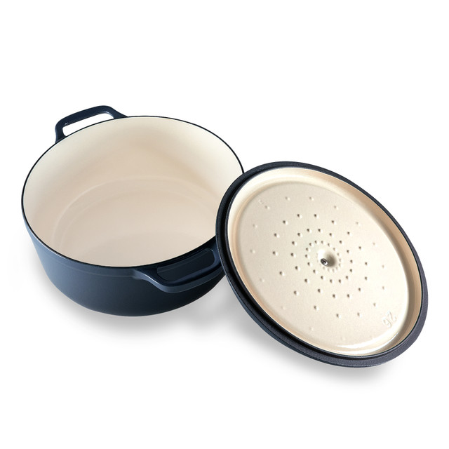 Chasseur Gourmet Round French Oven 26cm/5 Litre Cast Iron Midnight Blue