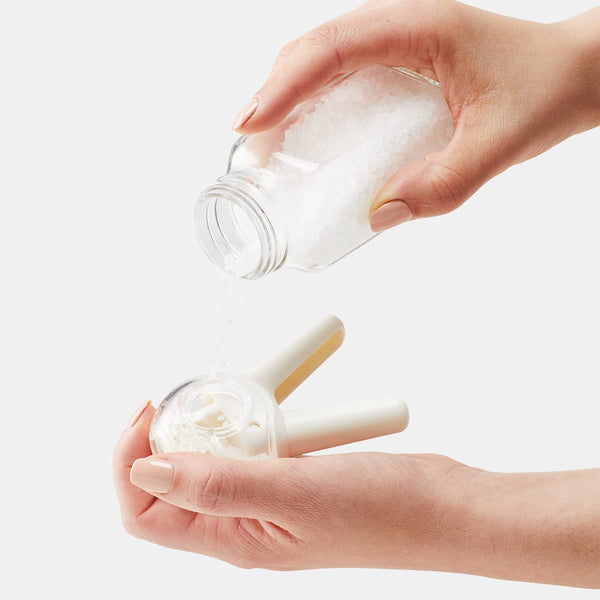 Chef'n Mini Salt & Pepper Ball