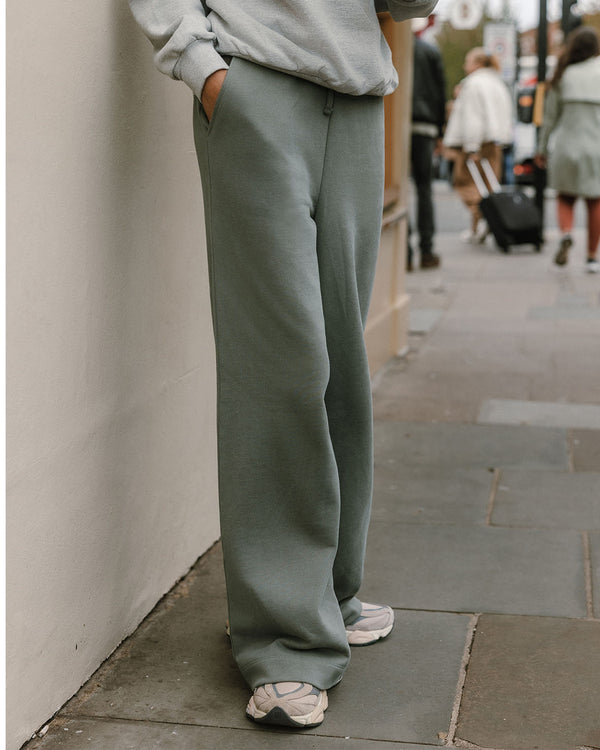 chelsea peers Joggers