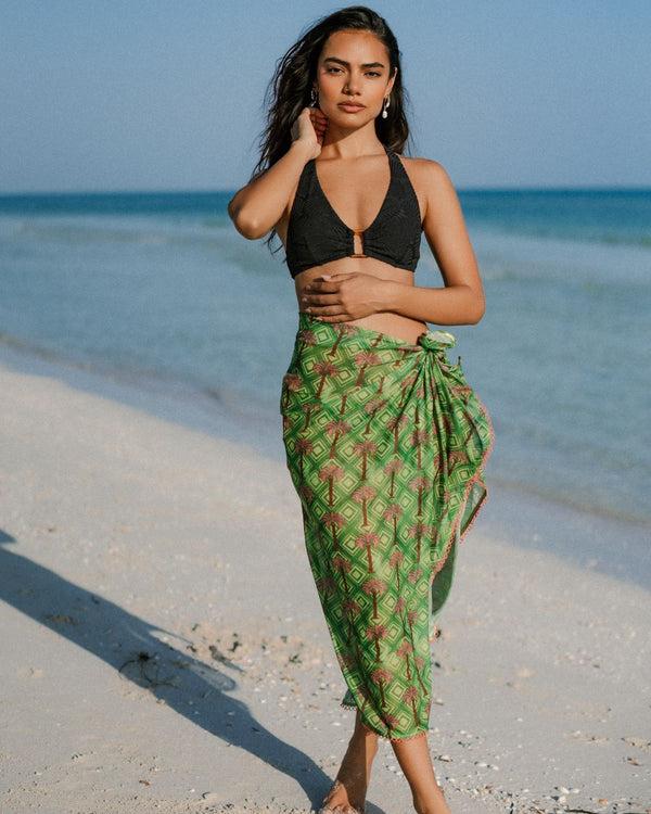 chelsea peers Sarong