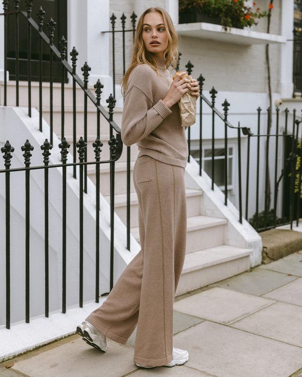 Chelsea Peers Sweater