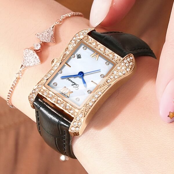Chenxi CHENXI 318 Luxury Women’s Watch With Roman Numerals & Leather Strap