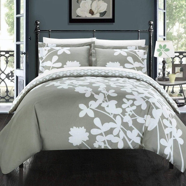 chic home Calla Lily 3 Piece Floral Duvet Cover Set