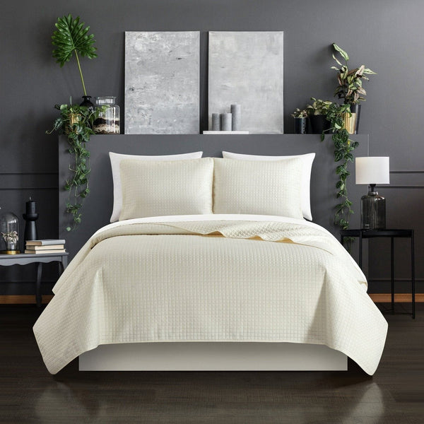 chic home Atasha 3 Piece Box Stitched Quilt Set