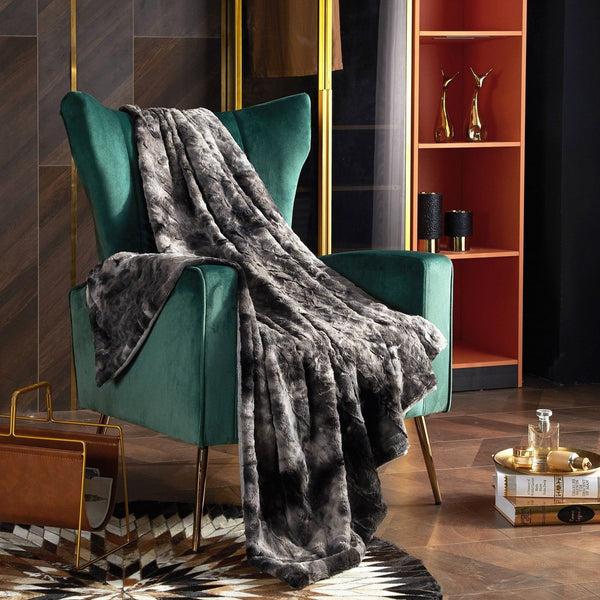 chic home Avalon Faux Fur Throw Blanket