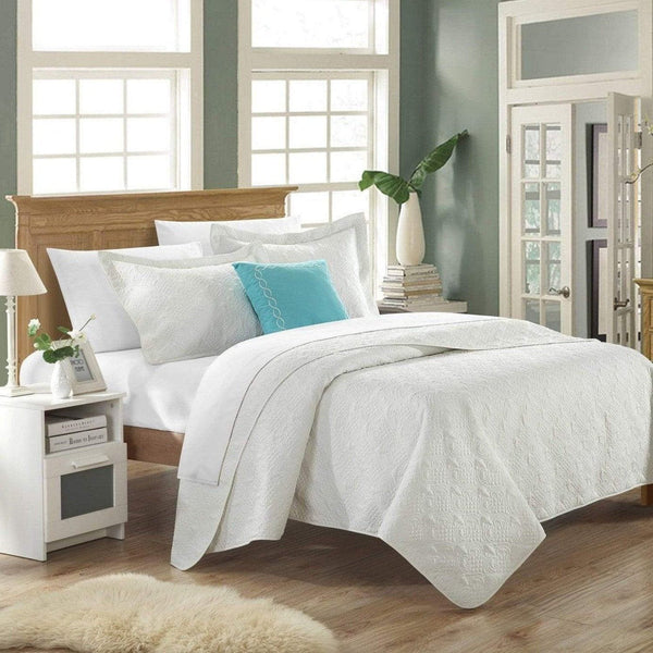 chic home Barcelo 4 Piece Matelasse Quilt Set