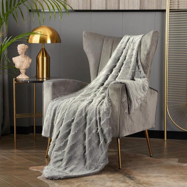 Chic Home Clapton Jacquard Flannel Throw Blanket