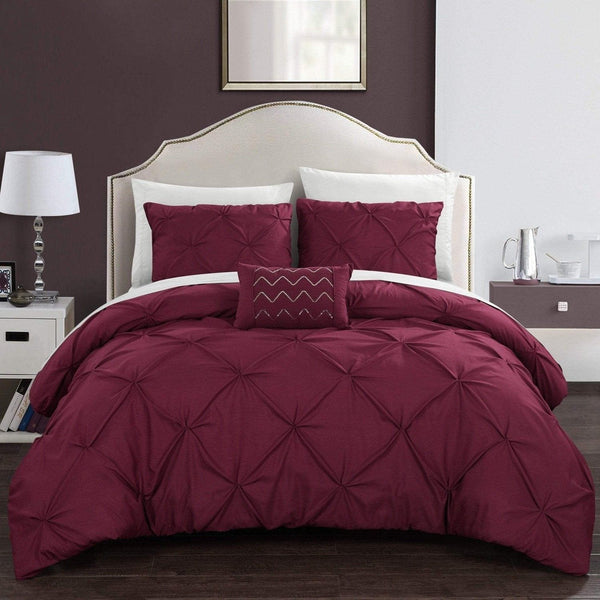 chic home Daya 8 Piece Pinch Pleat Duvet Cover Set