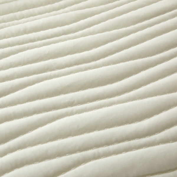 Chic Home Kyrie 7 Piece Stitched Wavy Quilt Set