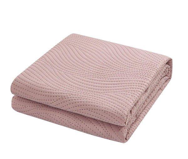 Chic Home Teague 3 Piece Wave Pattern Quilt Set