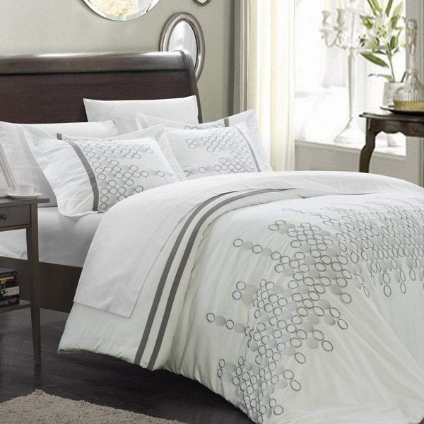 Chic Home Michael 3 Piece Embroidered Duvet Cover Set