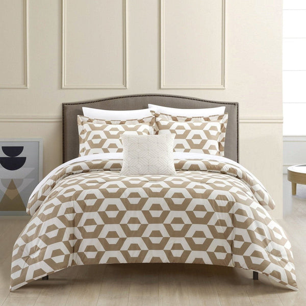 chic home Miles 4 Piece Geometric Pattern Comforter Set