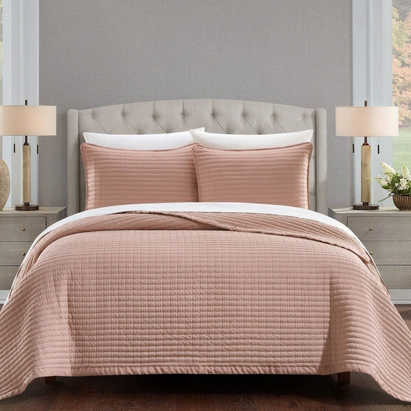 chic home Xavier 3 Piece Square Tile Pattern Quilt Set