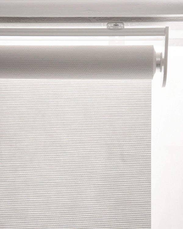 Chicology Roller Shades – Light Filtering Woven Jute Felton