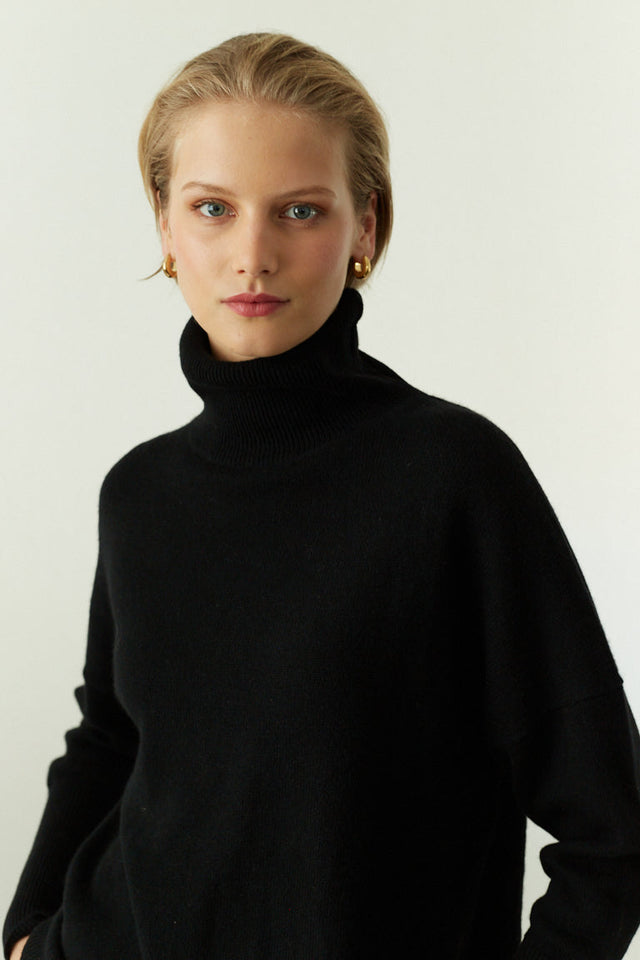 chinti and parker Black Pure Cashmere Rollneck Sweater