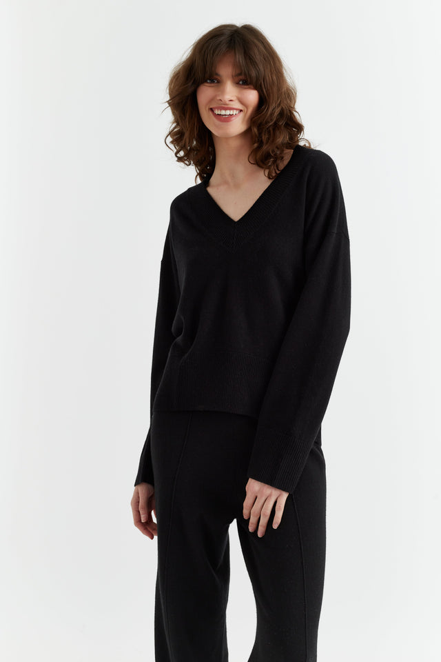 chinti and parker Black Wool-Cashmere V-Neck Sweater