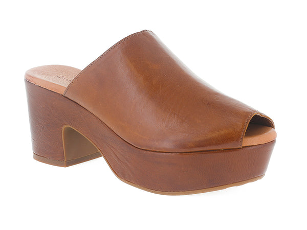 Chocolat Blu Garnnet Black Leather