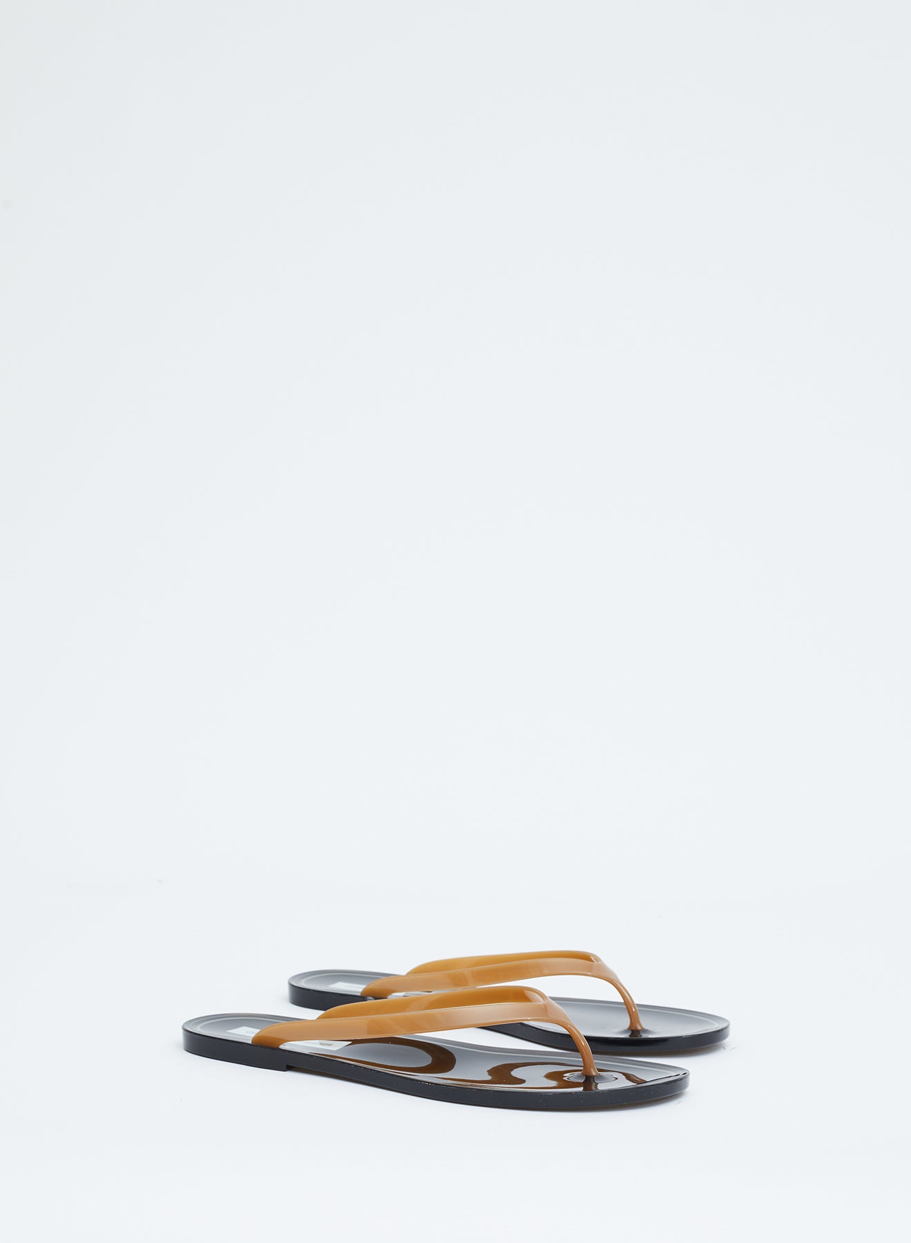 christopher esber Jo Flip Flop black almond Jo Flip Flop rose quartz black Jo Flip Flop black cranberry Jo Flip Flop tortoise shell Jo Flip Flop deep clear Jo Flip Flop dune clear Jo Flip Flop agave Jo Flip Flop black nimbus blu