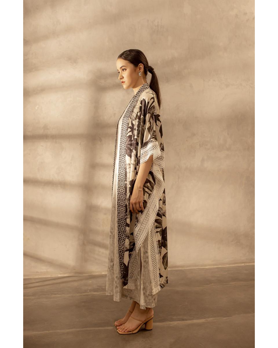 Ciel Faira Outer Black Floral