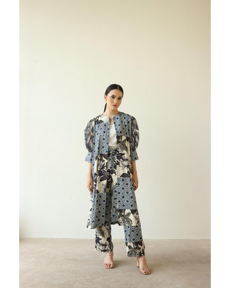 Ciel Nura Outer Navy Black Floral