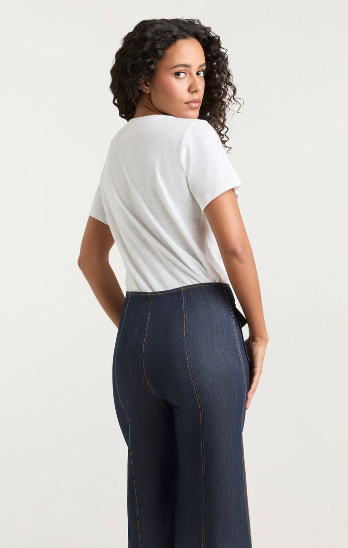 Cinq à Sept Bonjour Y'all Smiley Tee White/black