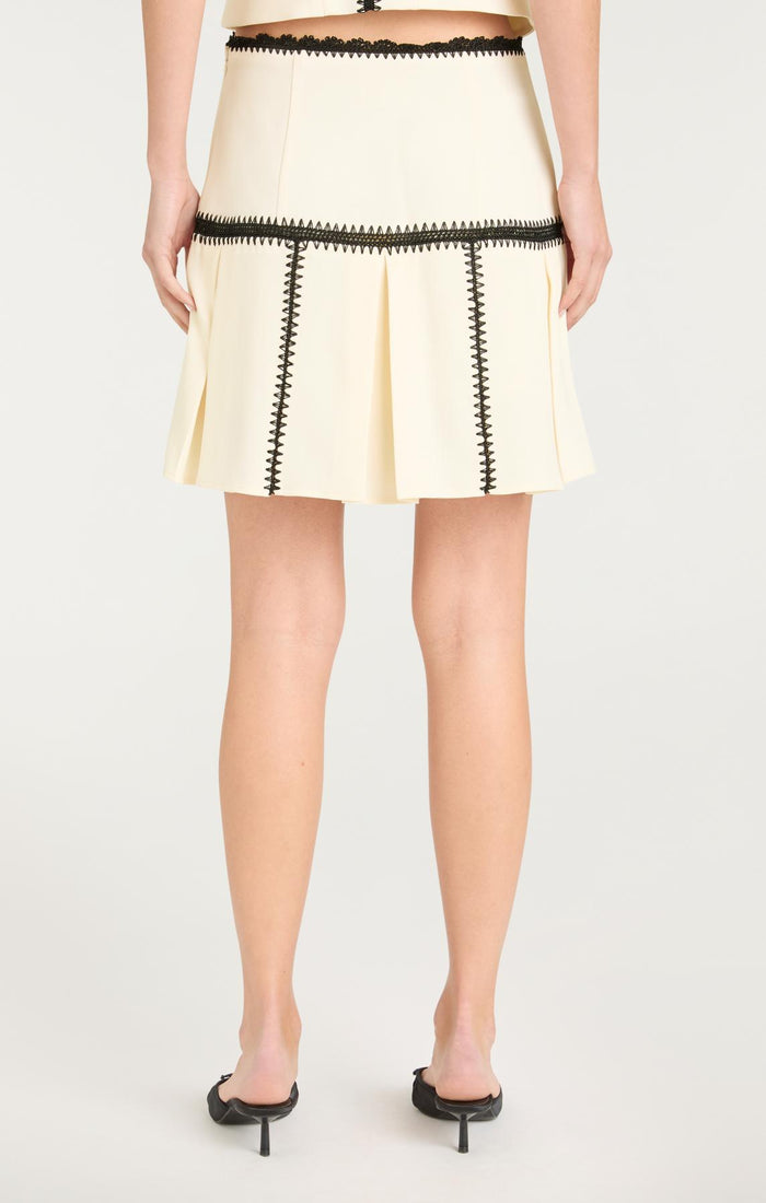 Cinq à Sept Crochet Sinclaire Skirt Gardenia/black