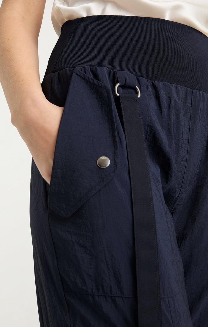 Cinq à Sept Harmony Parachute Pant Navy
