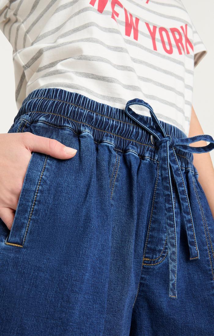 Cinq à Sept Paige Short Marine