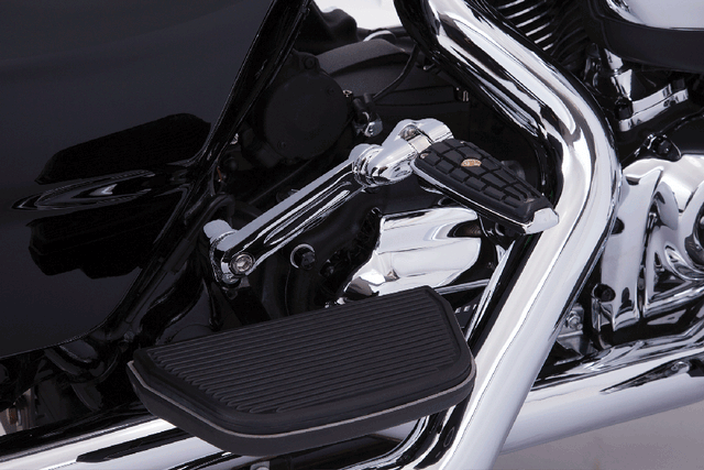 ciro Adjustable Passenger Comfort Peg Mounts