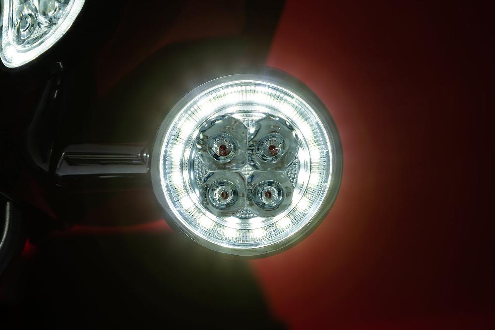 Ciro Fang® White Halo Front Signal Light Inserts With Bezel (Dual Circuit)