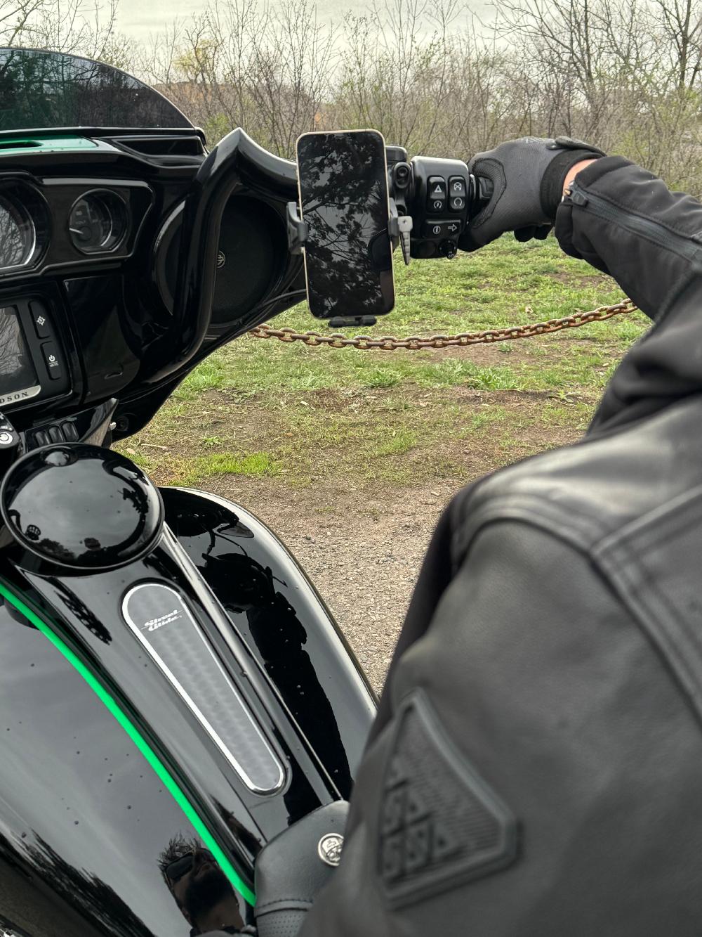 Ciro GEN 2 Cybercharger® Phone Holder (Without Mount)