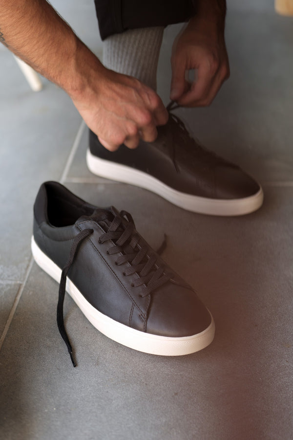 Clae BRADLEY ESSENTIALS Black Milled Tumbled Leather
