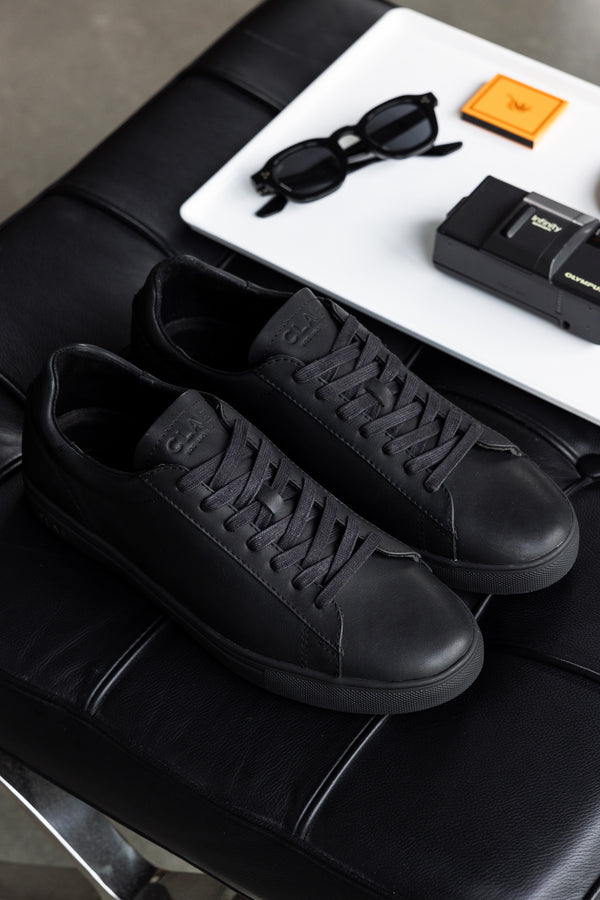 Clae BRADLEY ESSENTIALS Triple Black Leather