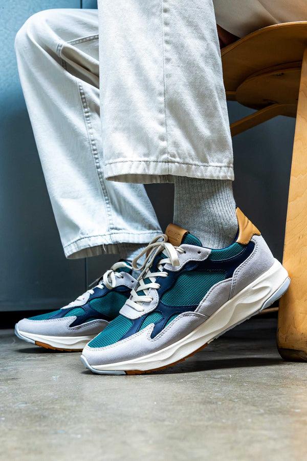 Clae ZUMA Quiet Grey Galapagos