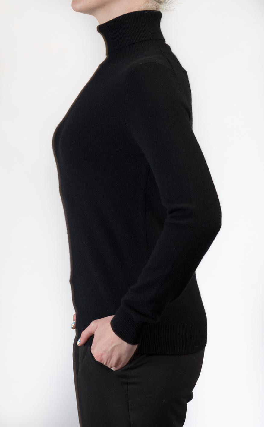 Clan Cashmere Roll Neck Sweater