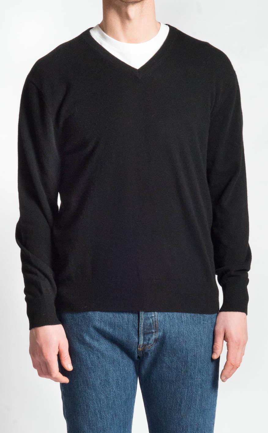 Clan Cashmere V‑Neck Sweater