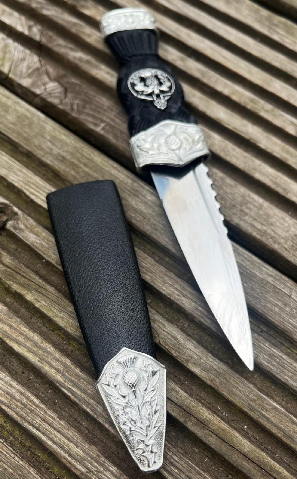 Clan Chrome Finish Thistle Crested Sgian Dubh