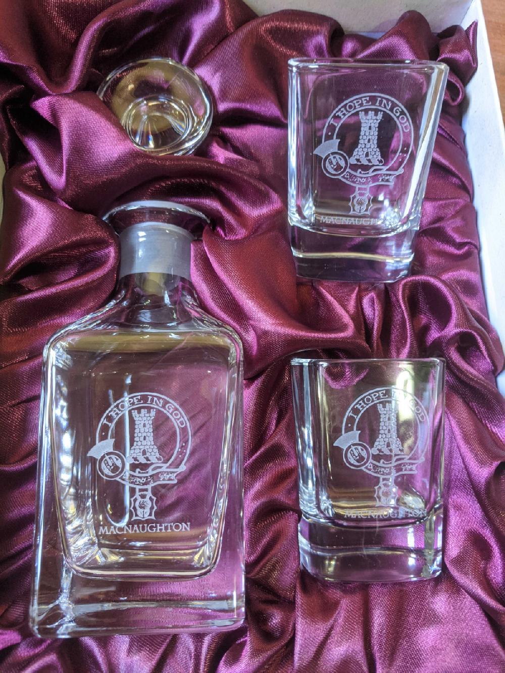 clan Clan Crest Night Cap Decanter Set