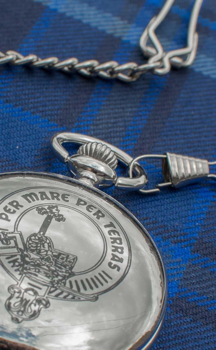 Clan Clan Crest Quartz Pocket Watch
