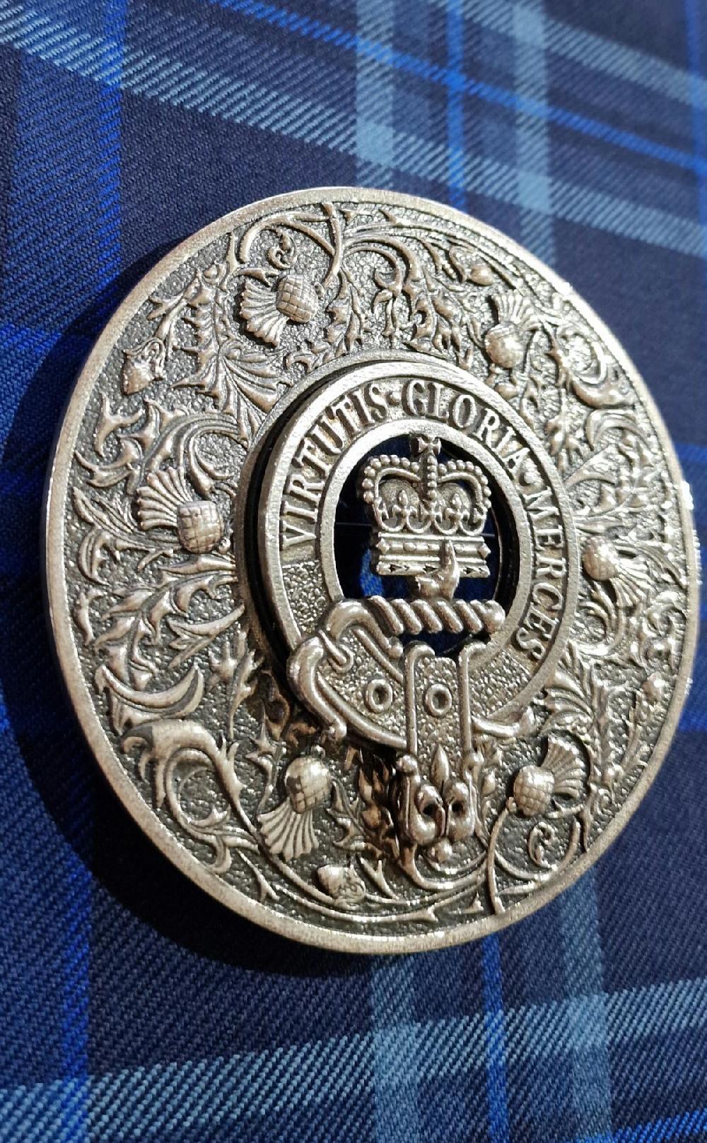 clan Clan Crest Thistle Plaid Brooch ‑ Large