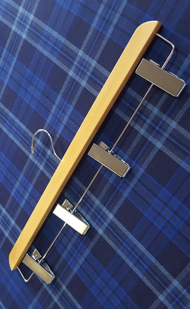 clan Classic Kilt Hanger