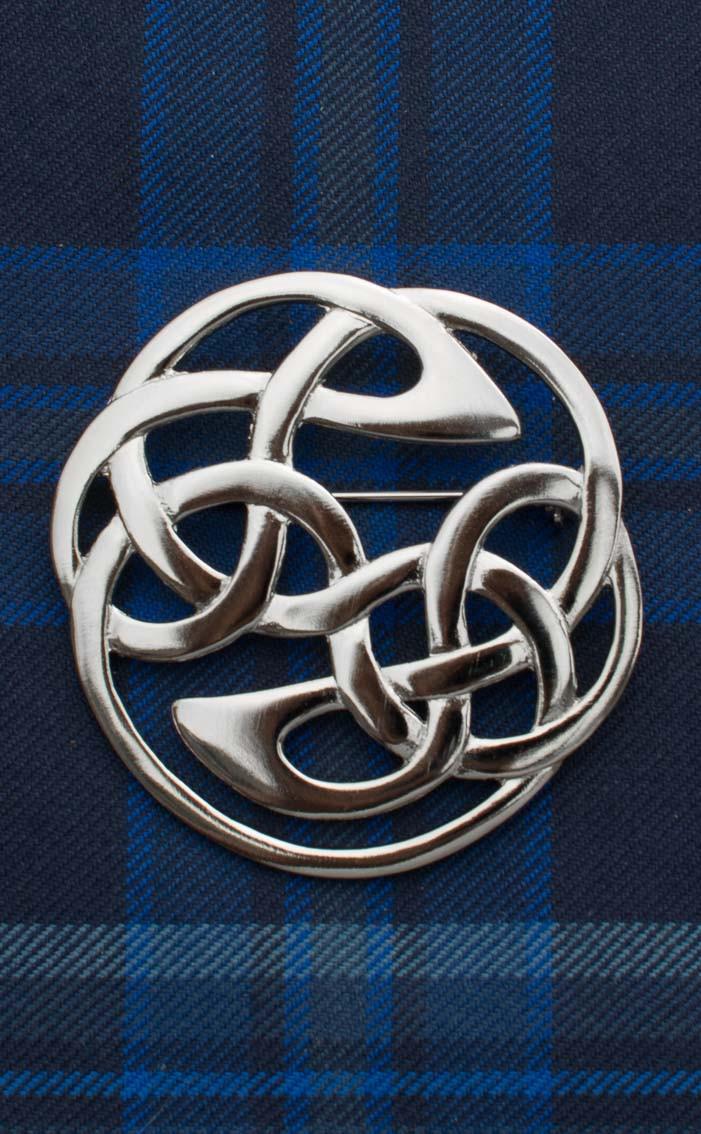 clan Lindisfarne Plaid Brooch