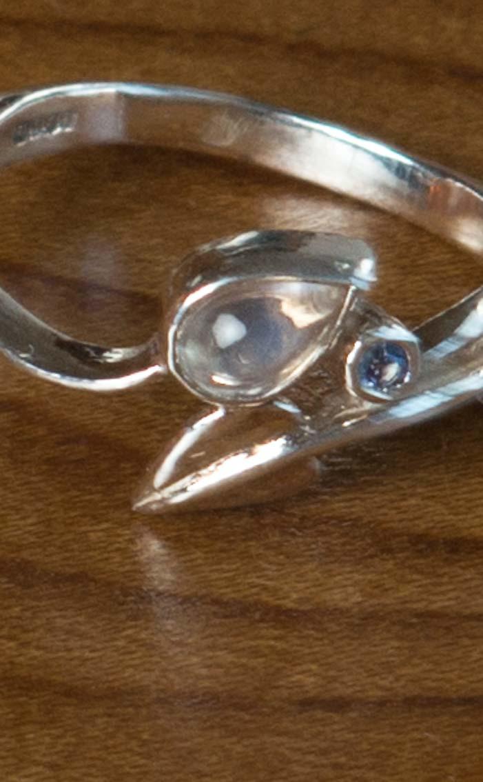 Clan Moonstone Leaf Ring