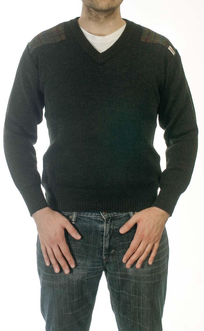 clan Moss Green Drover Vee‑Neck Sweater