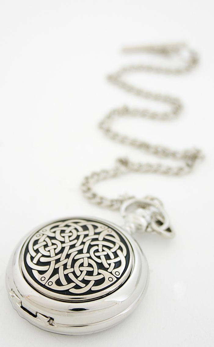 clan Neverending Knot Pocket Watch