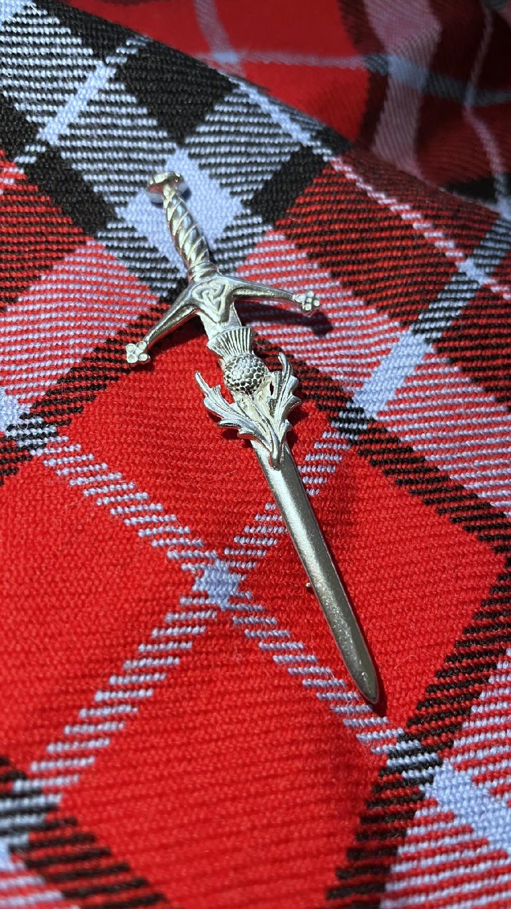 Clan Thistle Crest Kilt Pin