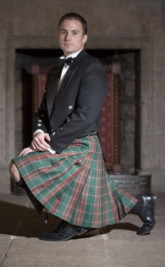 clan Welsh Traditional 8 Yard Kilt and Flashes