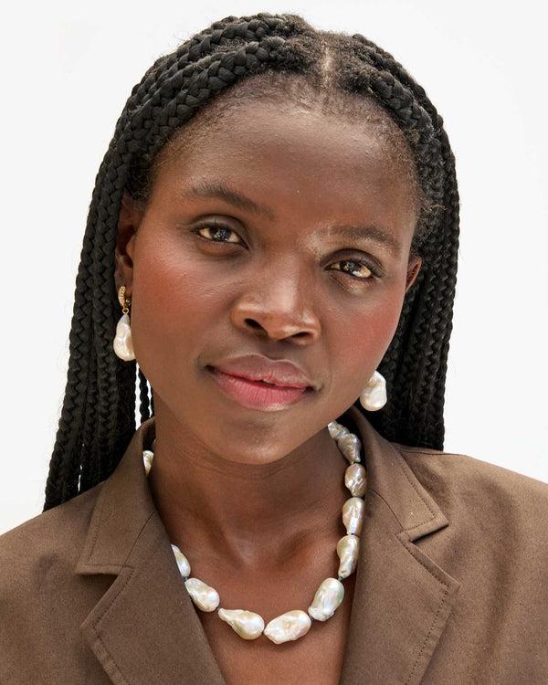 Clare Vivier Baroque Pearl Statement Collar Cream/Vintage Gold