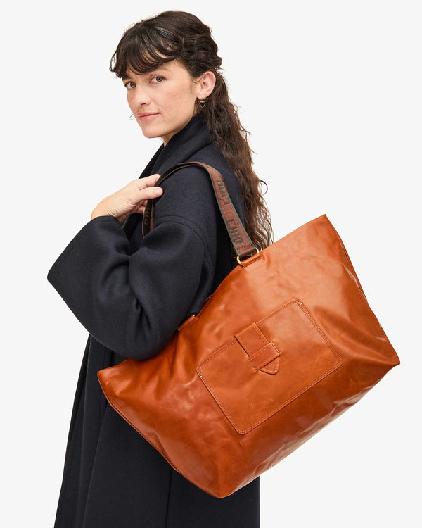 Clare Vivier Grande Bateau Tote Camel